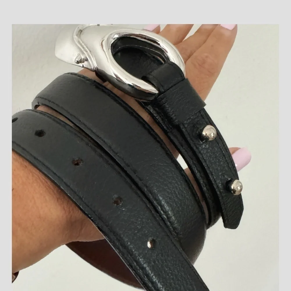 Brian Toohey Pebbled Leather Belt Black Silver Hardware Buckle Size Small 30/34